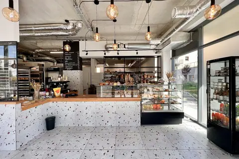 Oz Bakery photo 1